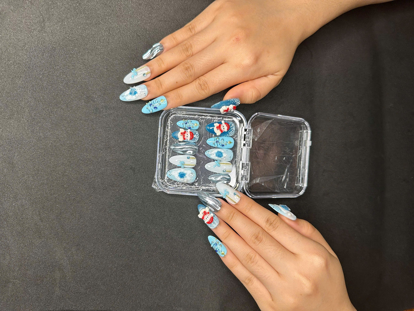 Frosty Noel Blue GL162