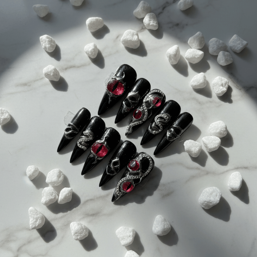 Crimson Serpent Queen GL098