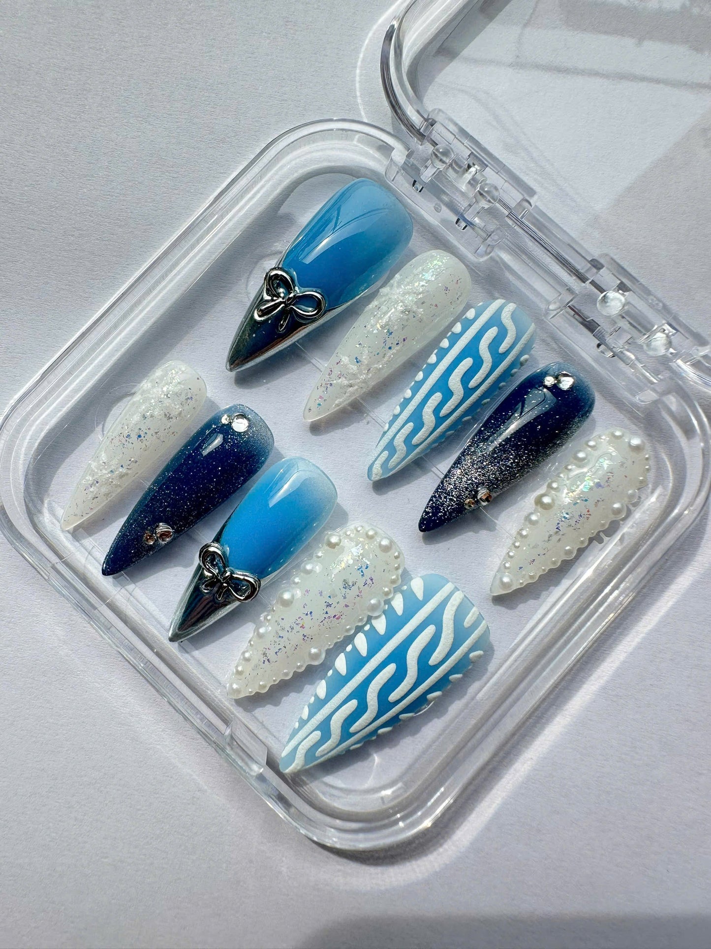 Arctic Blue Elegance GL161