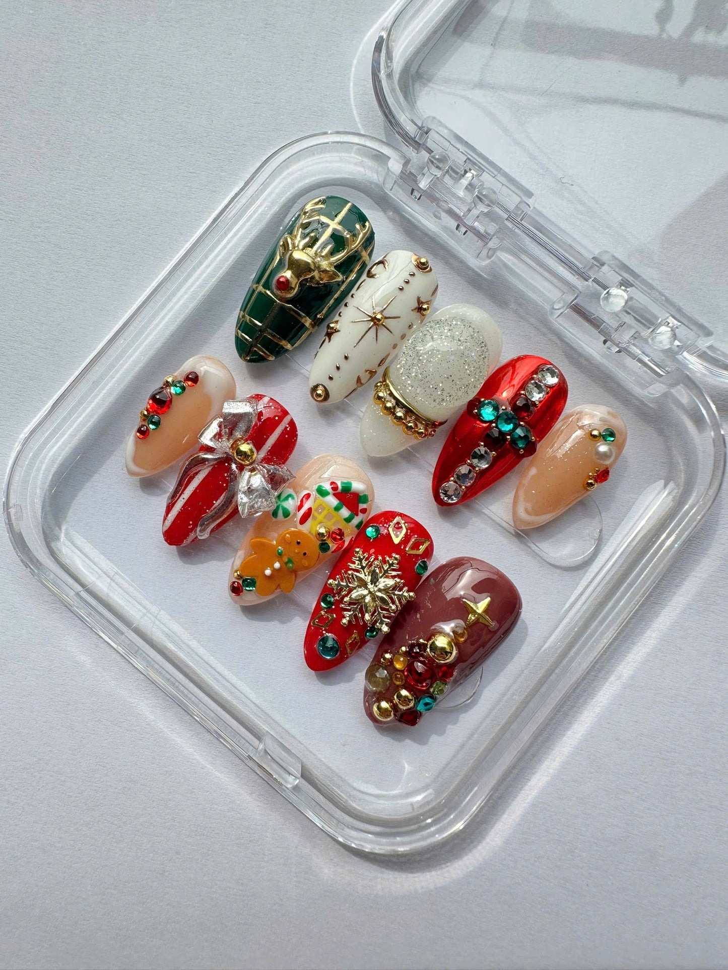 Royal Christmas Treasure GL165