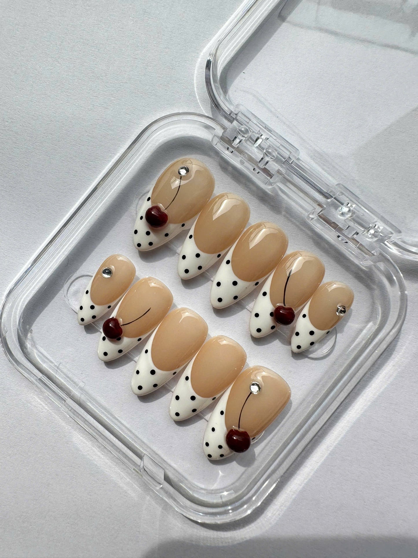 Cherry Polka Latte GL179